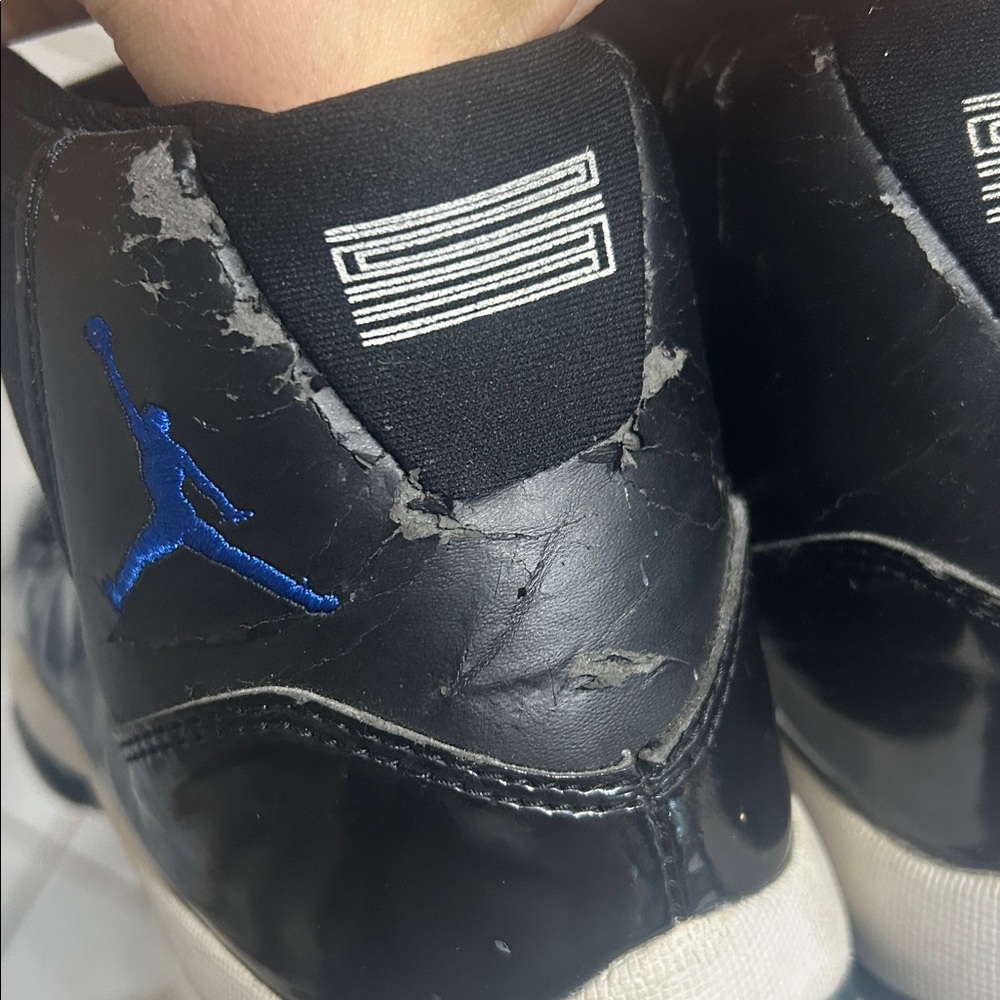 Jordan’s - Picture 6 of 7
